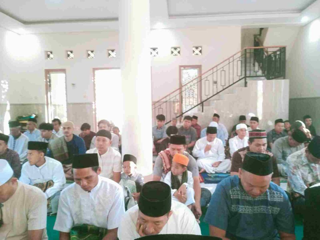Ustaz H. Abdul Azis Faradi: Kurban Adalah Momentum Korbankan Kesombongan dan Sifat Egois 2 IMG 20260527 WA0004